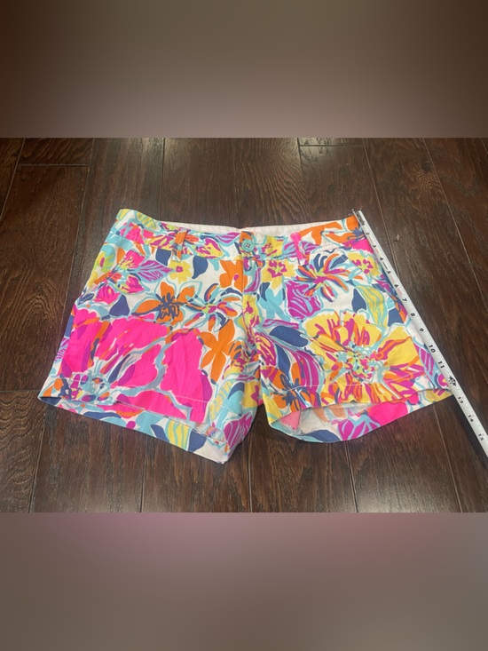 Lilly Pulitzer Pants - Lilly Pulitzer Women Size 4 Vibrant Multi-Color Floral Cotton Callahan Short